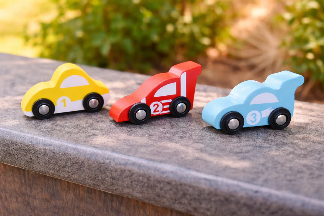 Wooden Car (6 Pcs) - Image 2
